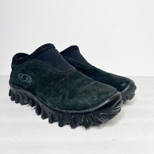 Salomon Black Athletic Shoes